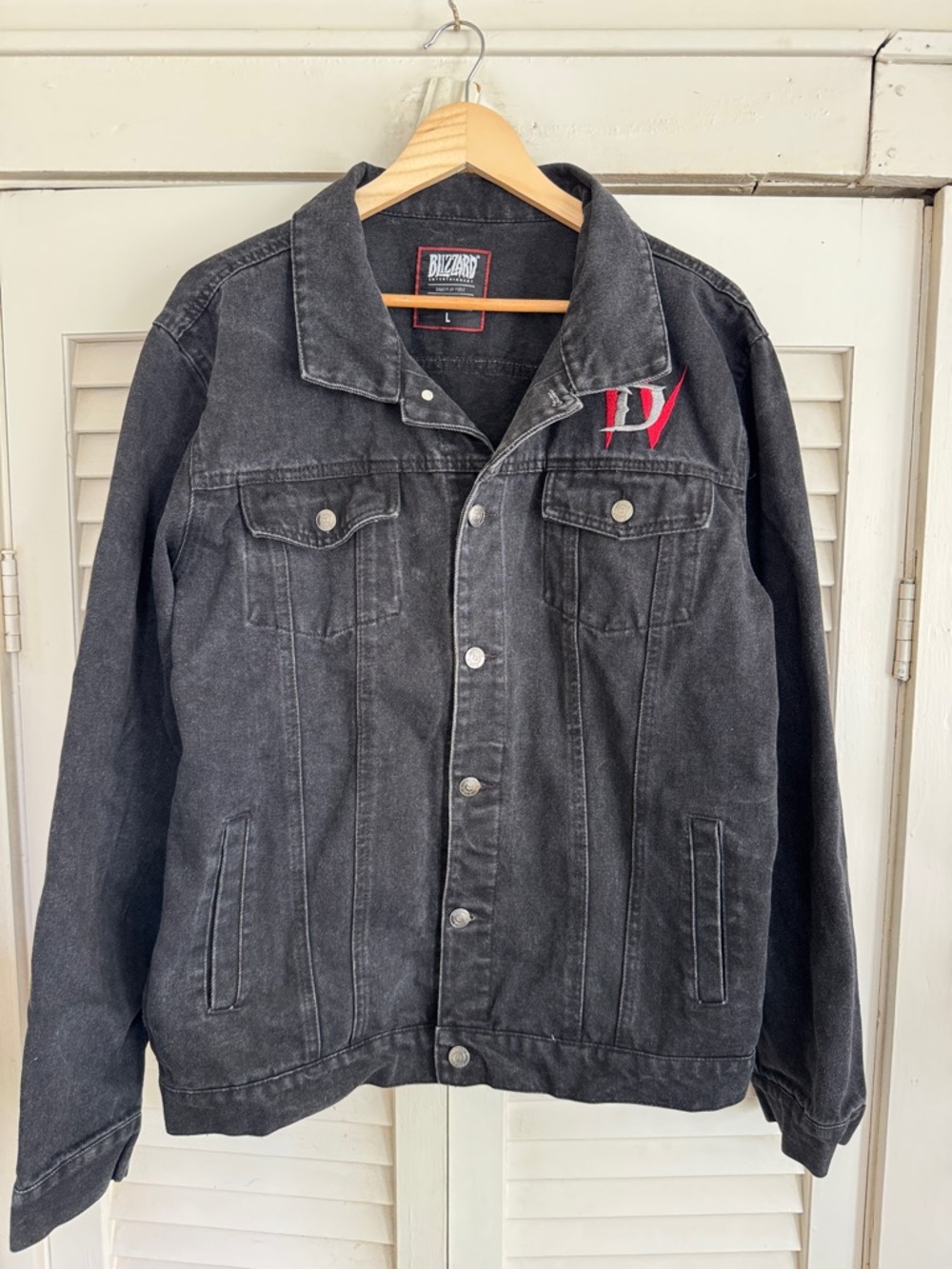 Blizzard Entertainment Black Diablo IV Trucker Denim Jacket sz Large